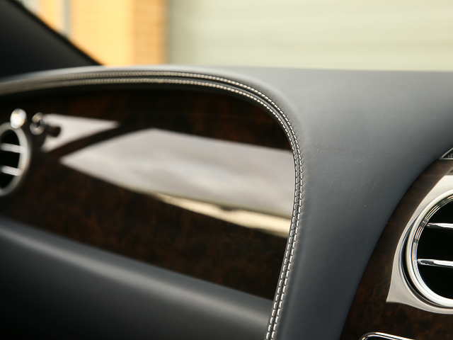 Continental Gtc V8s 4 0 Mulliner Driving Specification